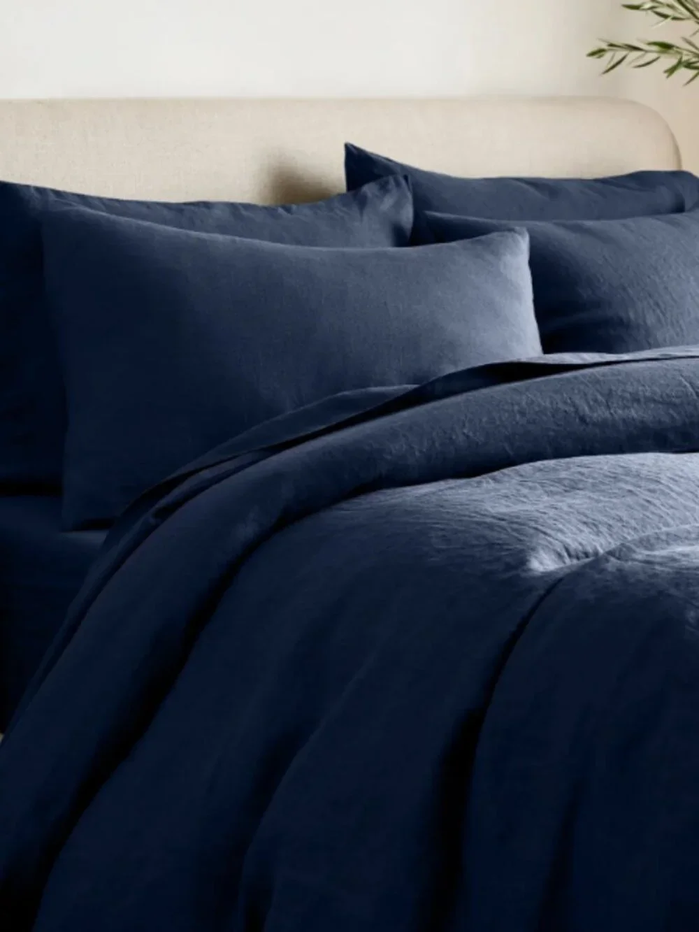 Quince European Linen Duvet Cover Set – King/Cal King – Navy (Like New)